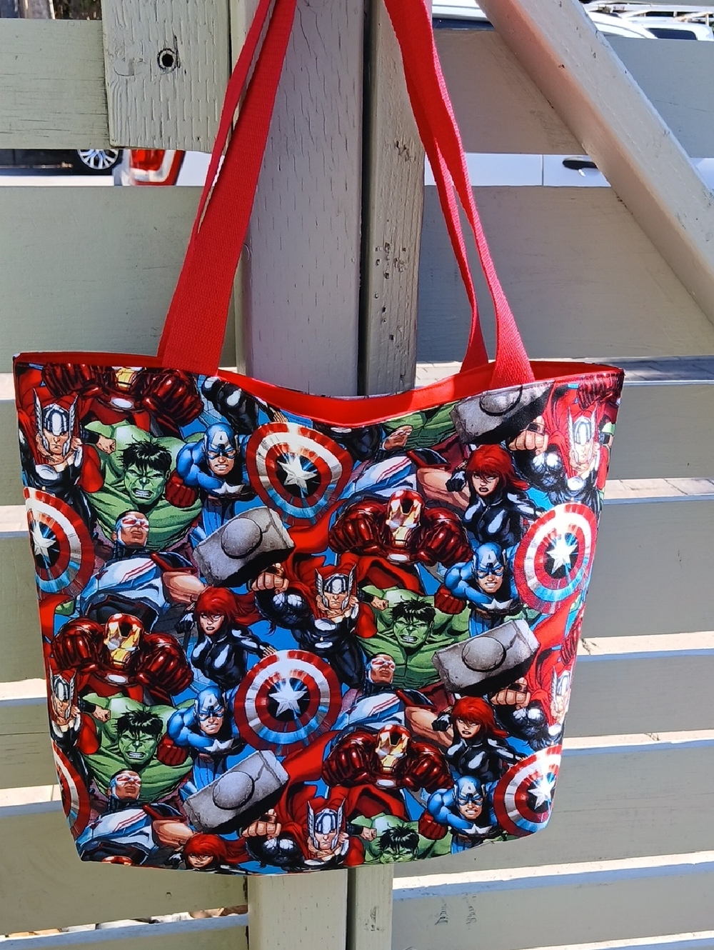 Marvel Avengers Comic Print Tote Bag - Red Straps